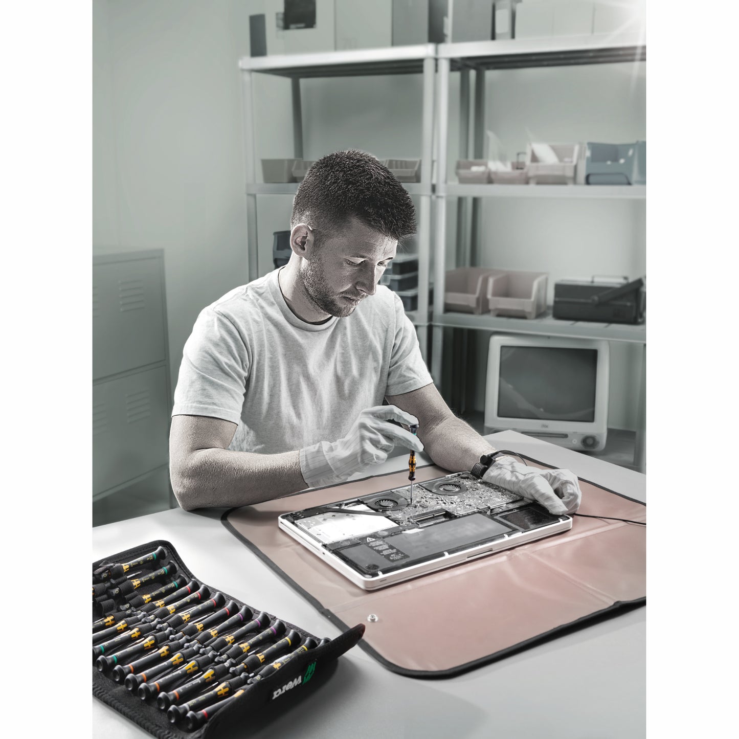 Wera Kraftform Micro ESD Big Pack 1 Screwdriver Set for Electronic Applications 05134019001